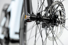 Lade das Bild in den Galerie-Viewer, Centurion E-Fire R2000i L