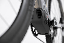 Lade das Bild in den Galerie-Viewer, Centurion Crossfire R2000 D