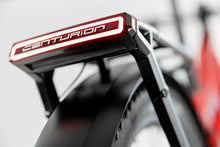 Lade das Bild in den Galerie-Viewer, Centurion Lhasa R2000 Modell 2026