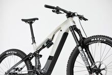 Lade das Bild in den Galerie-Viewer, Centurion No Pogo R3000