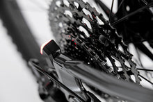 Lade das Bild in den Galerie-Viewer, Centurion No Pogo R3000