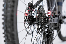 Lade das Bild in den Galerie-Viewer, Centurion Numinis R2000