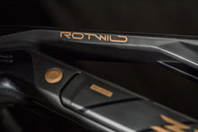 Lade das Bild in den Galerie-Viewer, Rotwild - R.E375 ULTRA