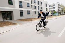 Lade das Bild in den Galerie-Viewer, Coboc Vesterbro