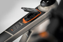 Lade das Bild in den Galerie-Viewer, Centurion E-Fire Tour R760i easy charge