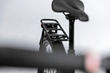 Lade das Bild in den Galerie-Viewer, Centurion Country Tour R2600i schwarz Gepäckträger