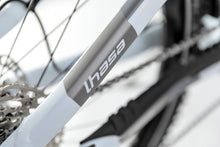 Lade das Bild in den Galerie-Viewer, Centurion Lhasa E R2600i EQ logo detail 2