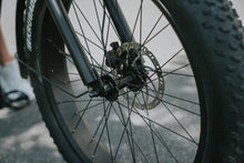 Lade das Bild in den Galerie-Viewer, MC-EBike - E-CoffeeCruiser laufrad