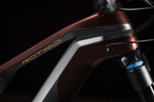 Lade das Bild in den Galerie-Viewer, Rotwild - R.G375 PRO detail