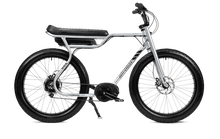 Lade das Bild in den Galerie-Viewer, Ruff Cycles Biggie Delirium Silver Seitenansicht