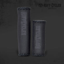 Lade das Bild in den Galerie-Viewer, Ruff Cycles - Schwarze Griffe für Griffschaltung (Ruffian) stehend