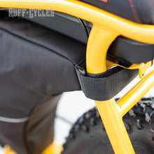 Lade das Bild in den Galerie-Viewer, Ruff Cycles - Bag Frame Big 19l (Lil'Buddy) Befestigung