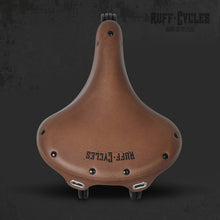 Lade das Bild in den Galerie-Viewer, Ruff Cycles - Sattel Wrangler Braun (Ruffian) obenaufsicht