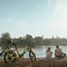 Lade das Bild in den Galerie-Viewer, Ado Air One Pro Utility-E-Bike Vielseitig und Kompakt
