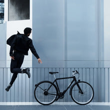 Lade das Bild in den Galerie-Viewer, Bastille E - das leichte E-Faltrad in normaler Größe nur 16,7kg
