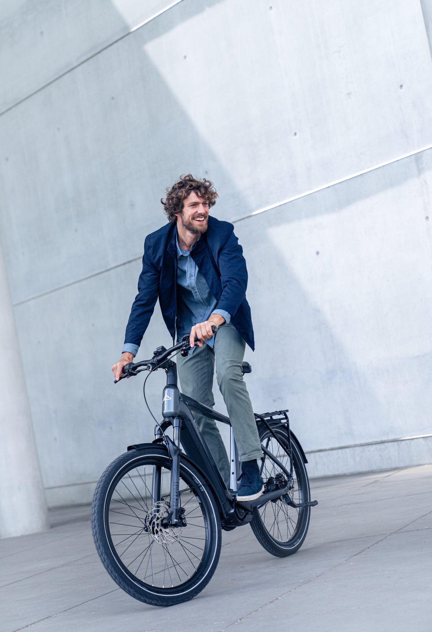 trekkingrad steppenwolf transterra Steppenwolf Transterra Sport 9.0 DJI Enviolo – ebike-warehouse.de