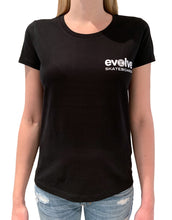 Lade das Bild in den Galerie-Viewer, Evolve &quot;GTR&quot; T-Shirt women black front
